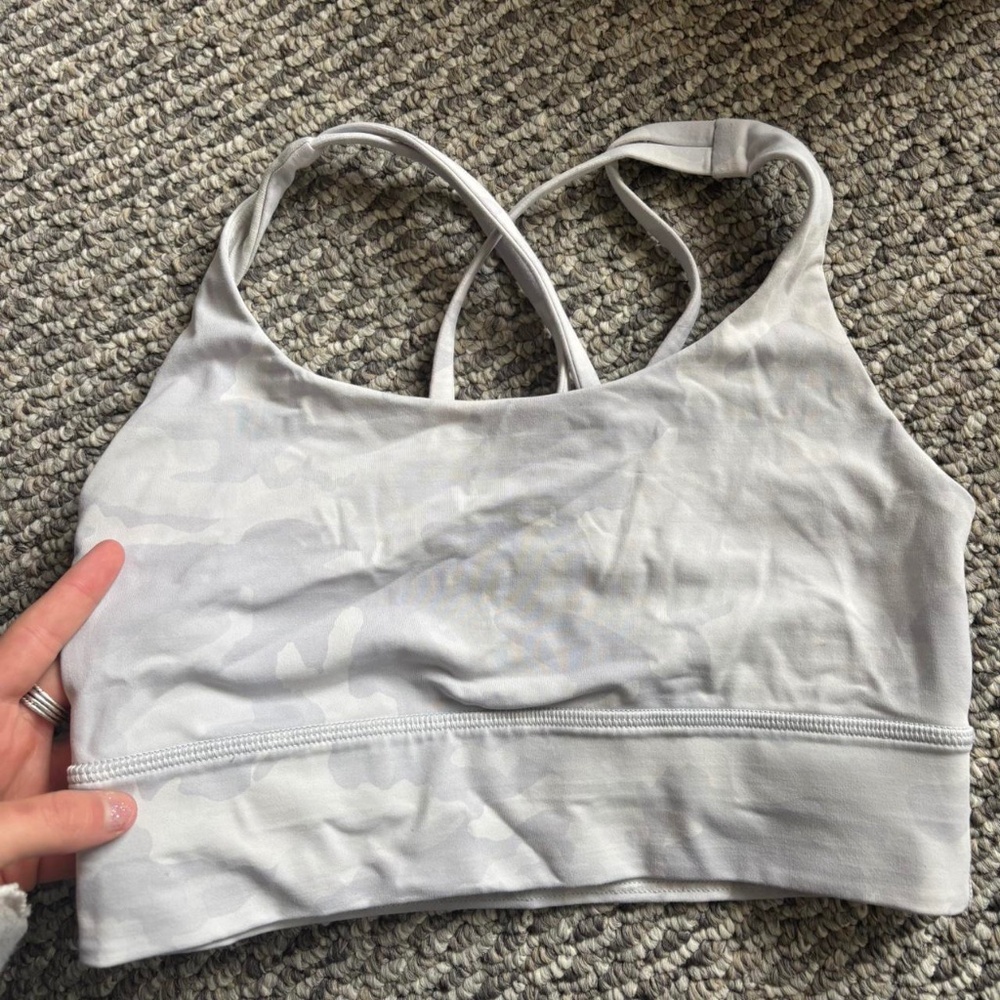 Lululemon White and grey camo sports bra size 6 perfect condition